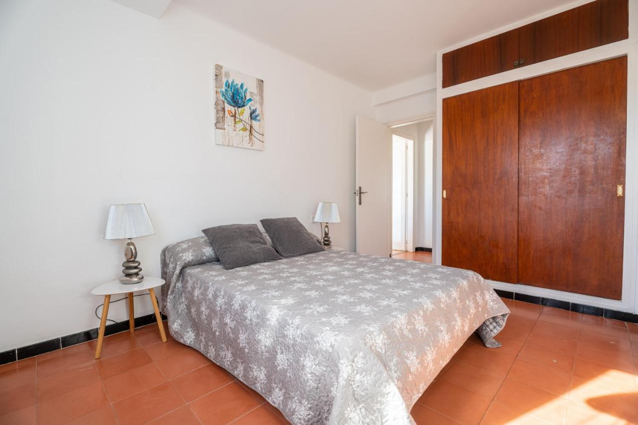 Ferienwohnung Apartamento Rhodes Vista Al Mar Roses Exterior foto